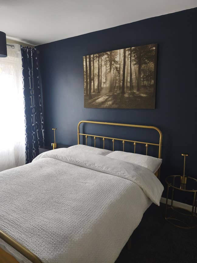 Double Room Available. Female only.  Main Photo