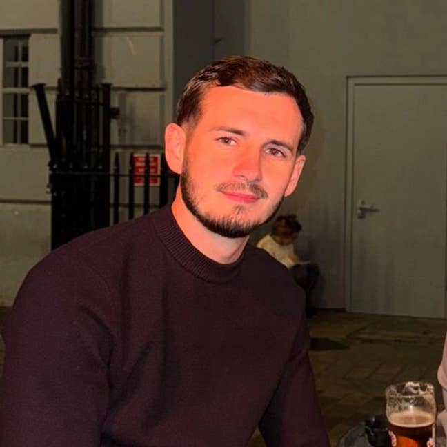 Looking for a new place Main Photo