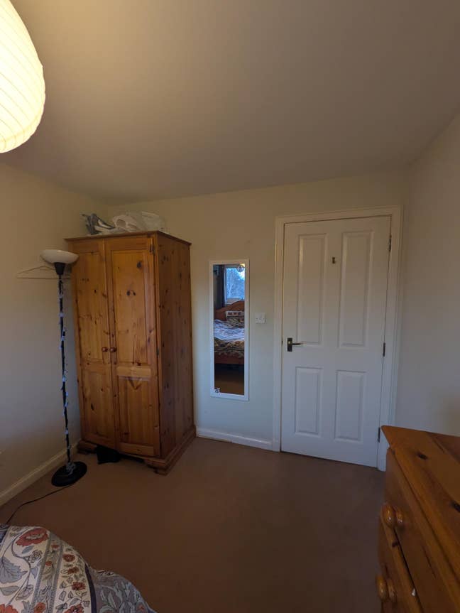 Double room available Easter Road Main Photo