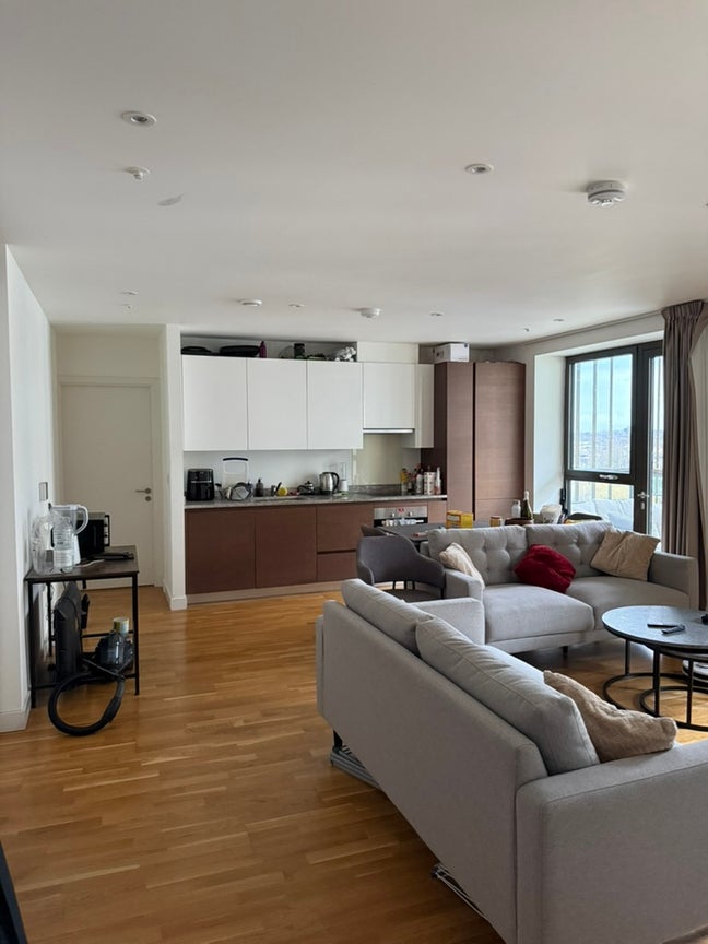 Double En-Suite Room Available, East Vilage 2B2B Main Photo