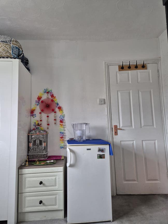Double room to Rent  Main Photo