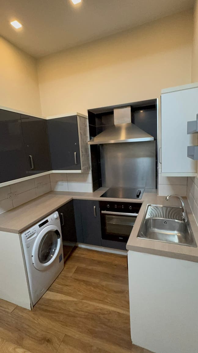 To Let an immaculately presented, two-double-bedro Main Photo