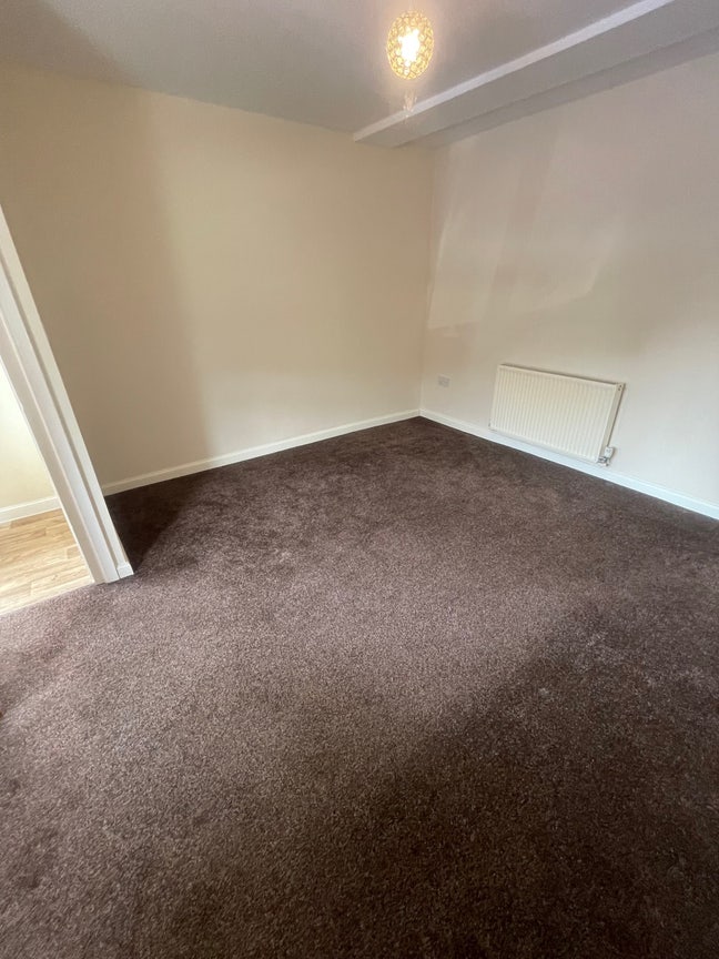 2 Bedroom flat  Main Photo
