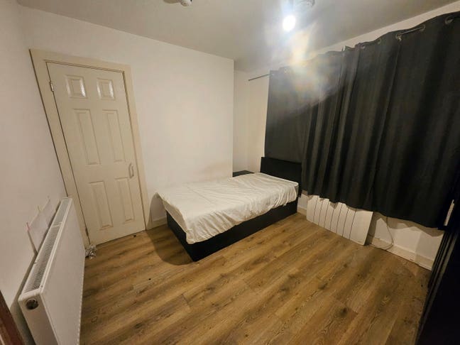 Spacious Ground Floor Room To Let  Main Photo