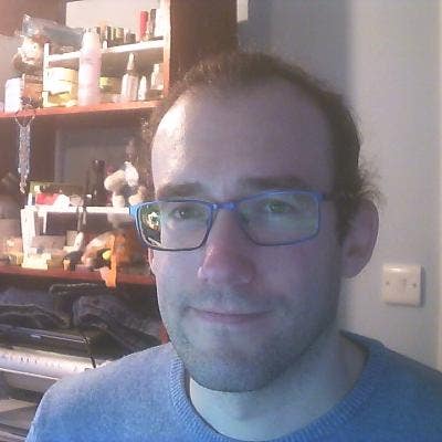 Looking for room or flat share in Kingston Main Photo