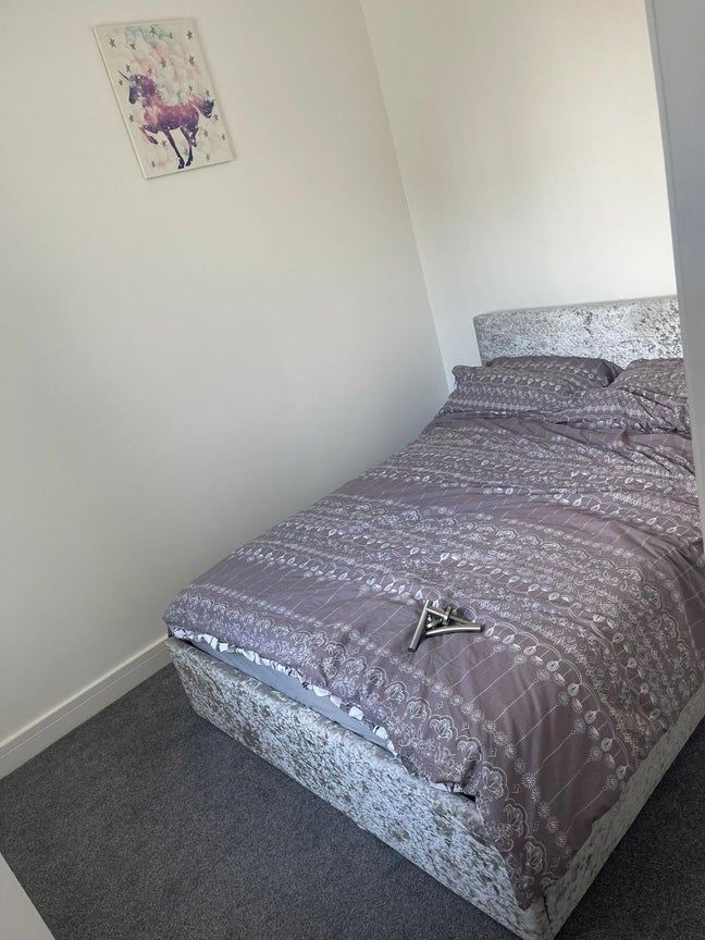 Double Room with Private Bathroom Main Photo