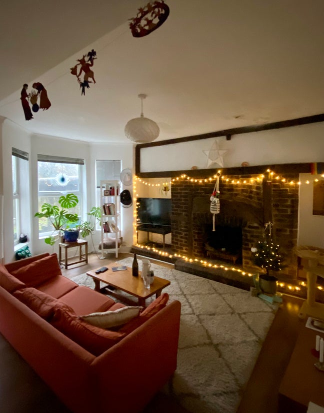 Bedroom in 3 bed maisonette Main Photo