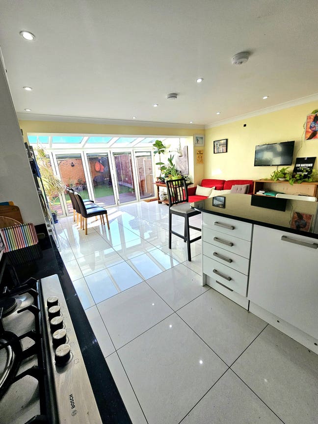 Canada Water*Living Room*Garden*2Rooms Main Photo