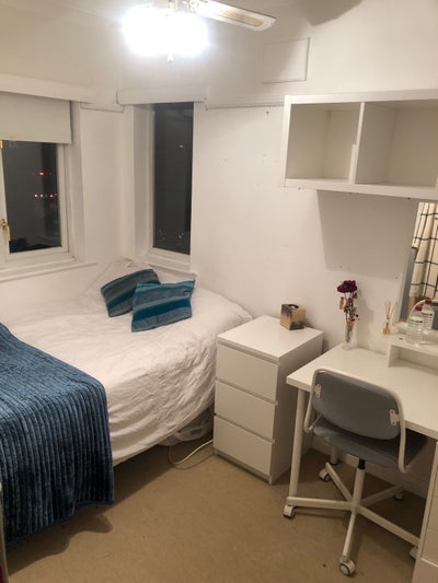 Double Room Clean, Modern, Safe, Great Transport Main Photo