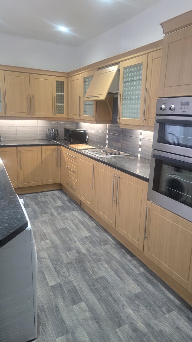 Double Rooms LS8 | Ideal for NHS Staff | Bills Inc Main Photo