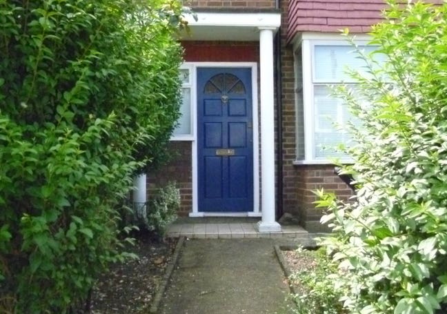 Large double room with ensuite Main Photo