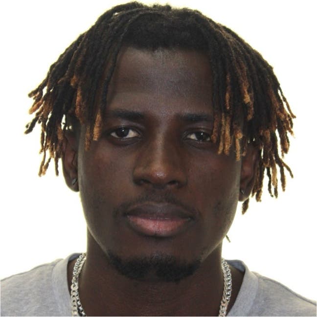 Professional Male seeks a single or double room Main Photo