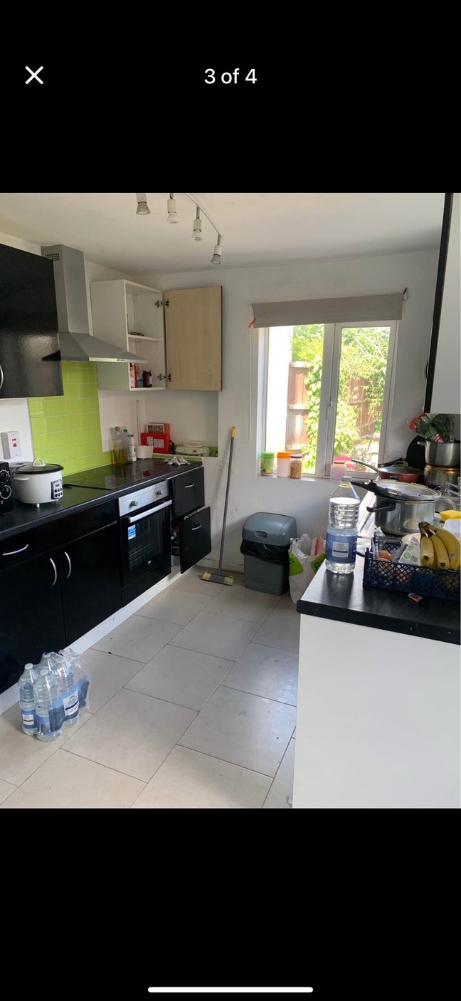 Single room Main Photo