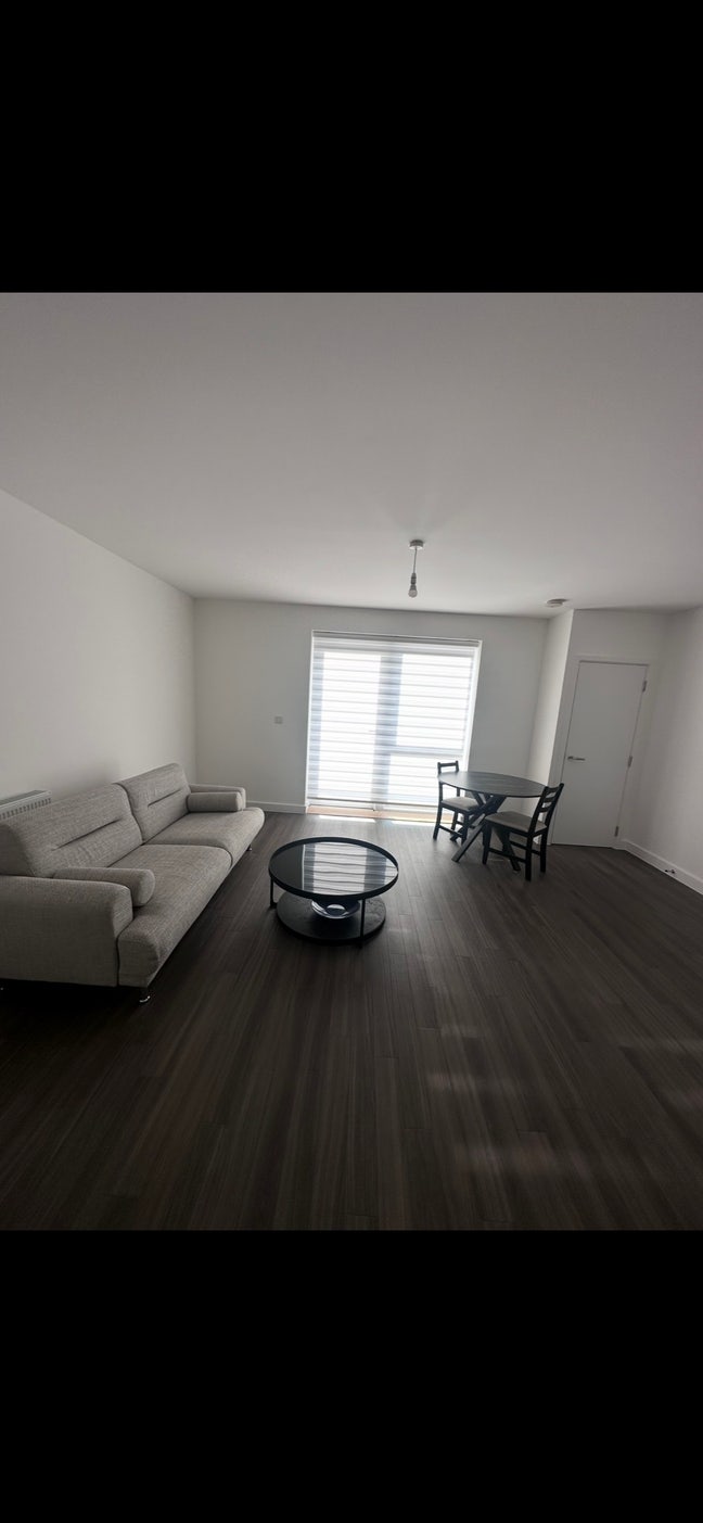 Modern and new one bedroom flat in Harold wood  Main Photo