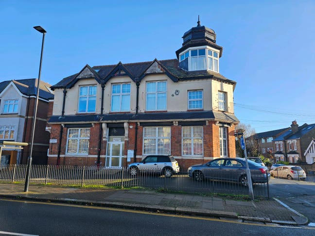 158a Whitton Road Main Photo