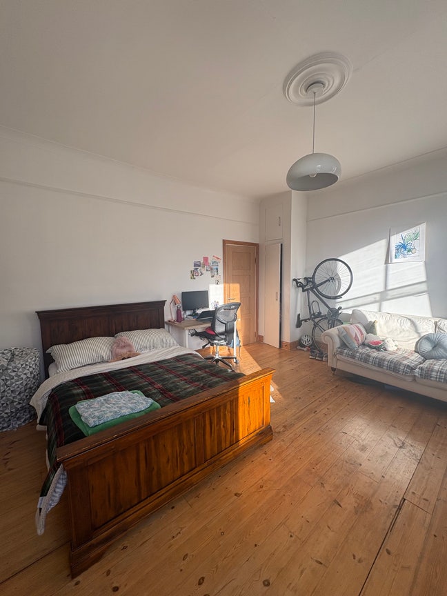 Large Double Room Finsbury Park  Main Photo