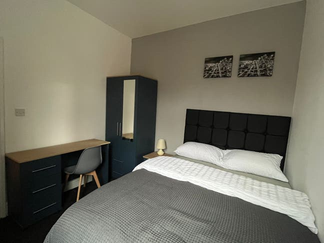 5 Bed Property Available I All Bills Included Main Photo