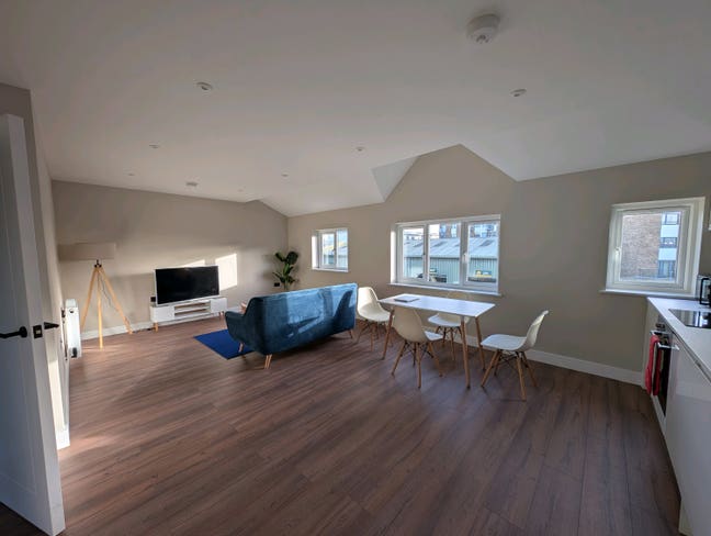 Modern New-Build Flat - most time all to yourself  Main Photo