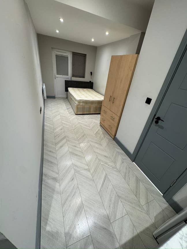 Spacious Room in New Refurb House Dss Accepted Main Photo