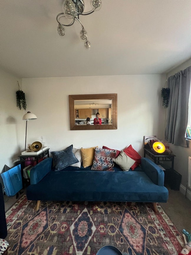 Single bedroom available 150 per week  Main Photo