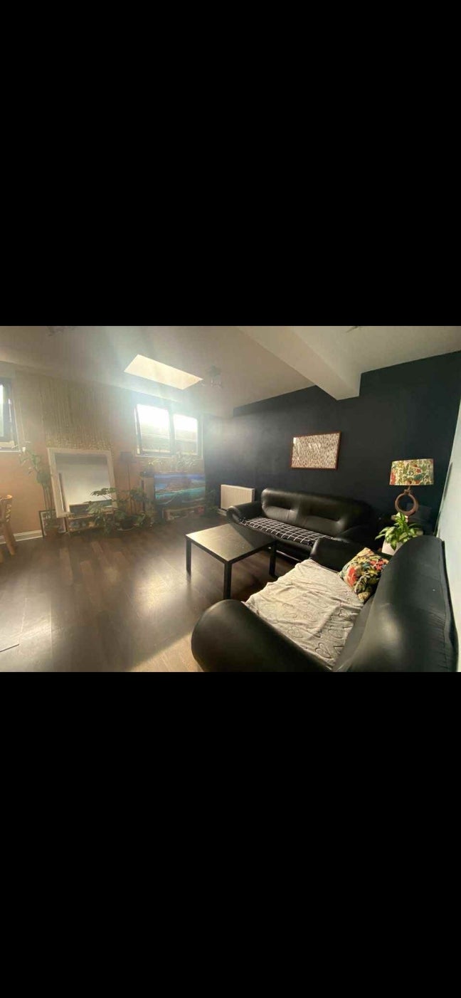 ✨ Spacious Room Available in Tooting Broadway✨ Main Photo