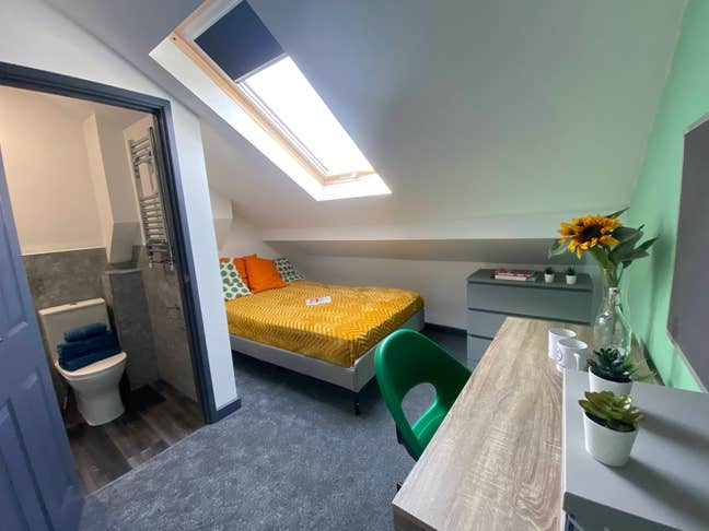 CV1 2BB Orwell Road – Premium ensuite Room Main Photo