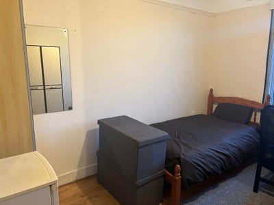 Single large room Finsbury Park Main Photo