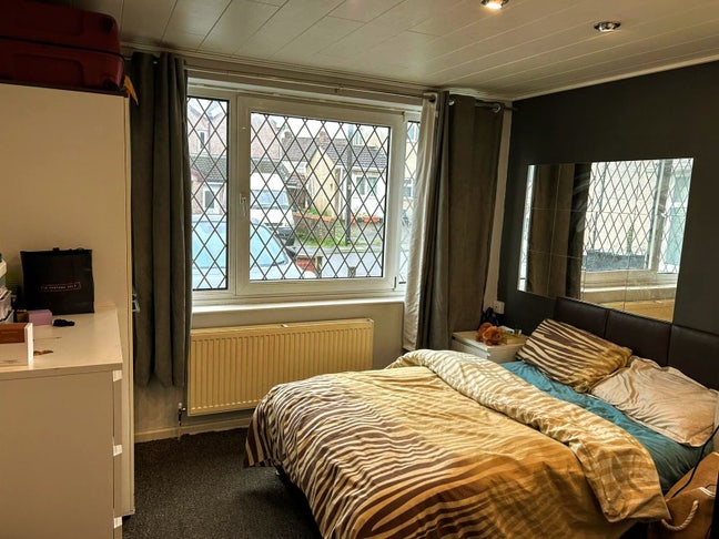 A Spacious double bedroom in Bristol, Kingswood  Main Photo