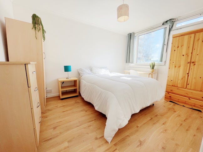 ✨/ Bright Double Room in Central London Available  Main Photo