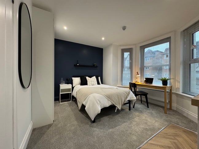 ✨Brand-New Studio Style | Ensuite, Kitchenette, 🚗 Main Photo