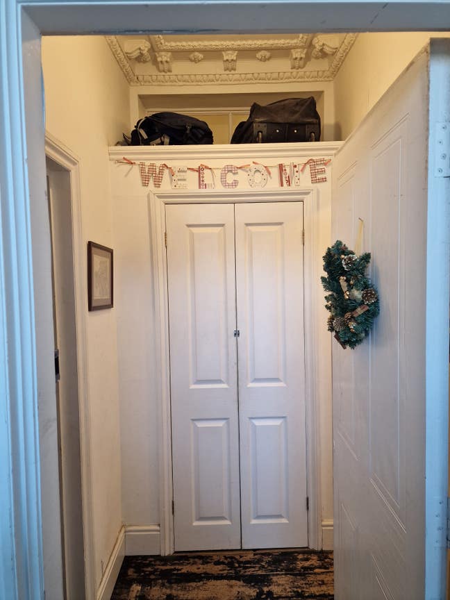 Dbl room off Gloucester Rd avl Mon to Fri from Jan Main Photo