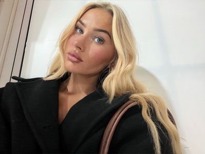 Professional Female seeks a double room Main Photo