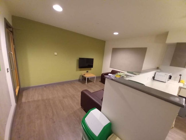 Room with en suite, cygnet wharf Lincoln  Main Photo