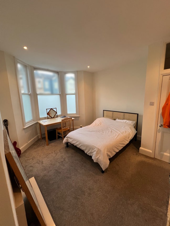 2 month sublet LARGE double room Nunhead  Main Photo