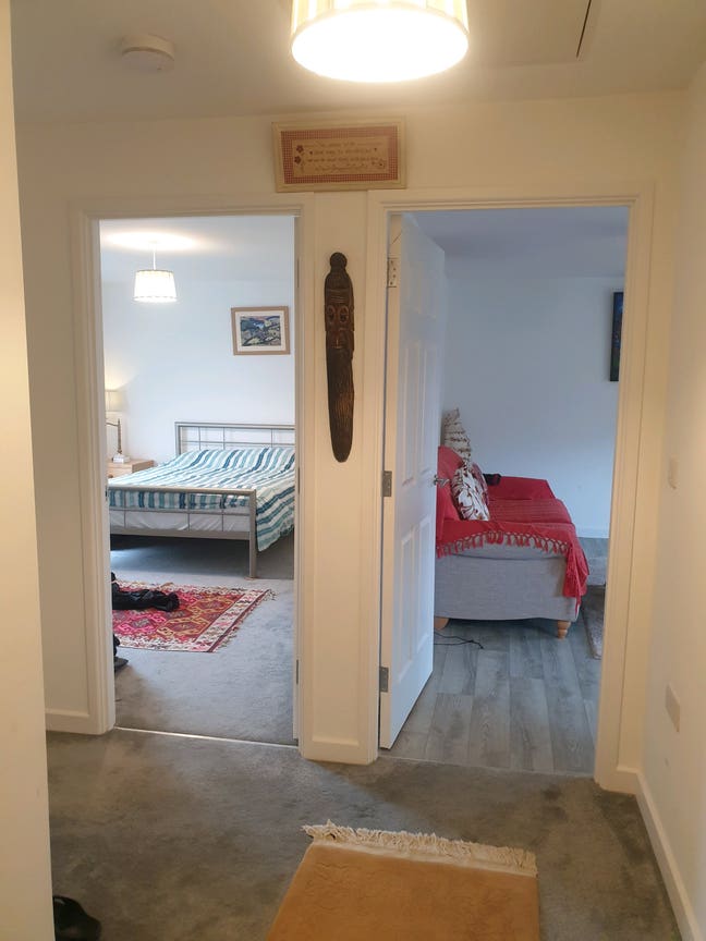 Lovely double ensuite room. Main Photo