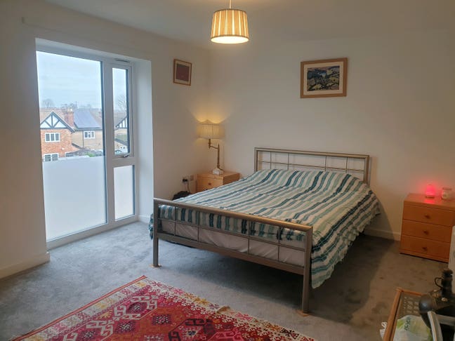 Lovely double ensuite room. Main Photo