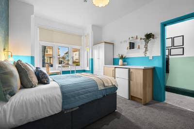 💚Last E Room Available on Manor Court Rd Main Photo