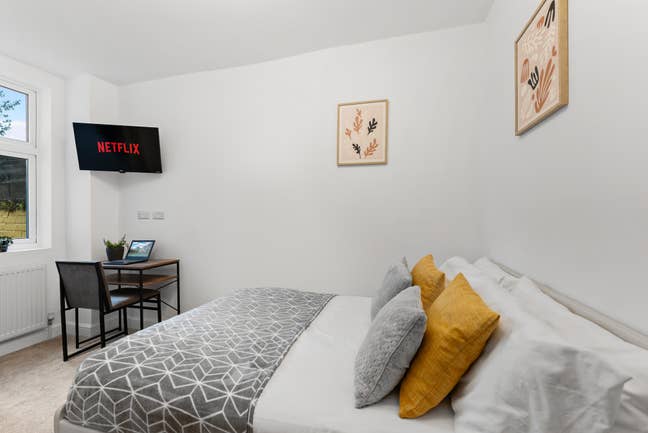 Brand New HMO in Derbyshire Lane NG15  Main Photo