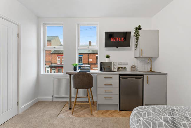 Brand New HMO in Derbyshire Lane NG15  Main Photo