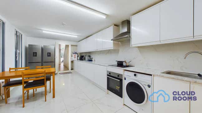 ✨Double Room to Rent – E12 6UE - Bills Included🏡 Main Photo