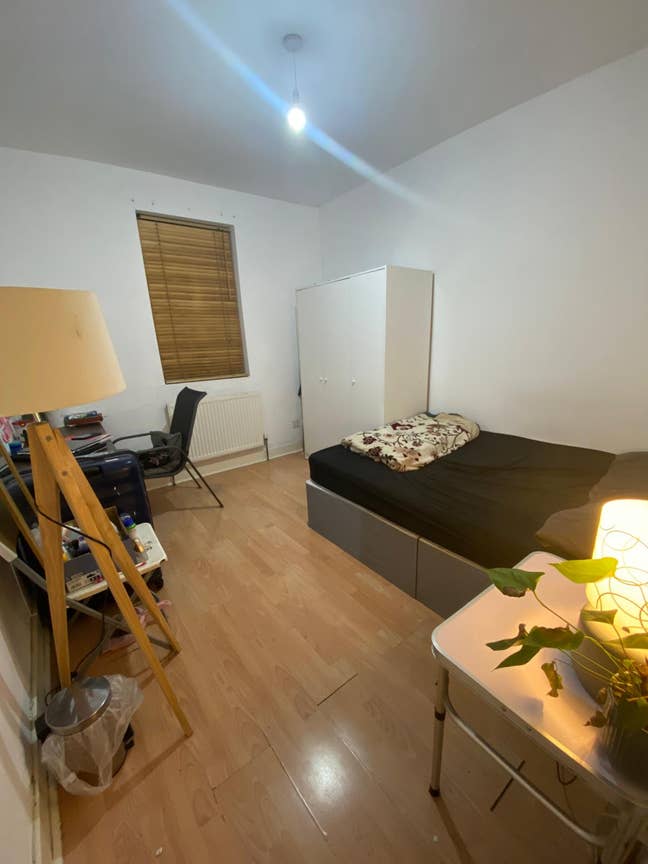 Double bed room fully furnished  Main Photo