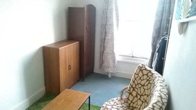Double room in a shared household in central Hove Main Photo