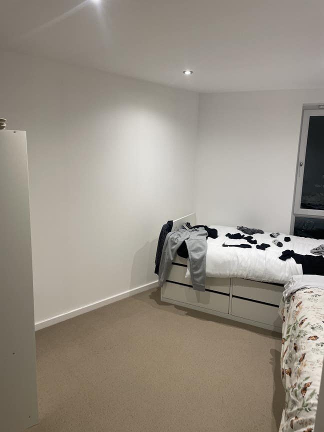 2 single bed in double size room  Main Photo