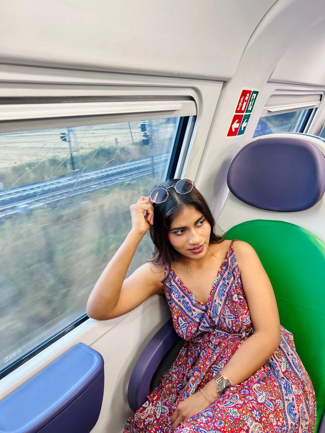 Hi am searching for a room near 49 Crow Road,... Main Photo