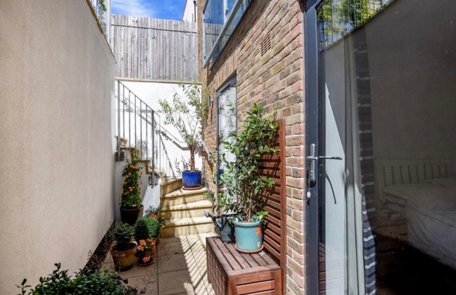 2 Bed / 3 Bath Apartment in Clapham/Brixton  Main Photo
