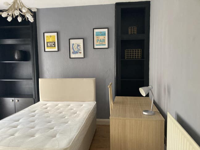 Great location  double room   Main Photo