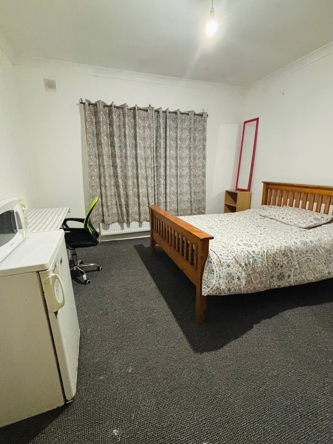 Double Room available in sudbury wembley Main Photo