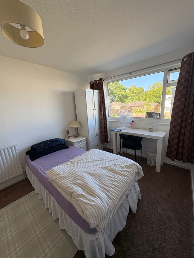 Beautiful house , quiet and peaceful,  Main Photo