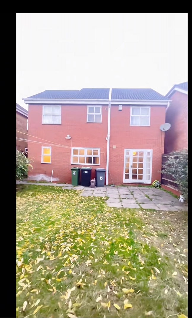 Newly decorated 4 bedroom house let shefford Bedfo Main Photo