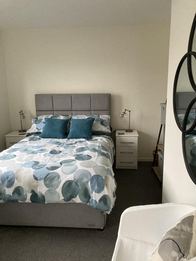 Large double room Main Photo